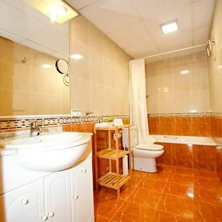 Castanos Apartment With Ac Alicante Buitenkant foto